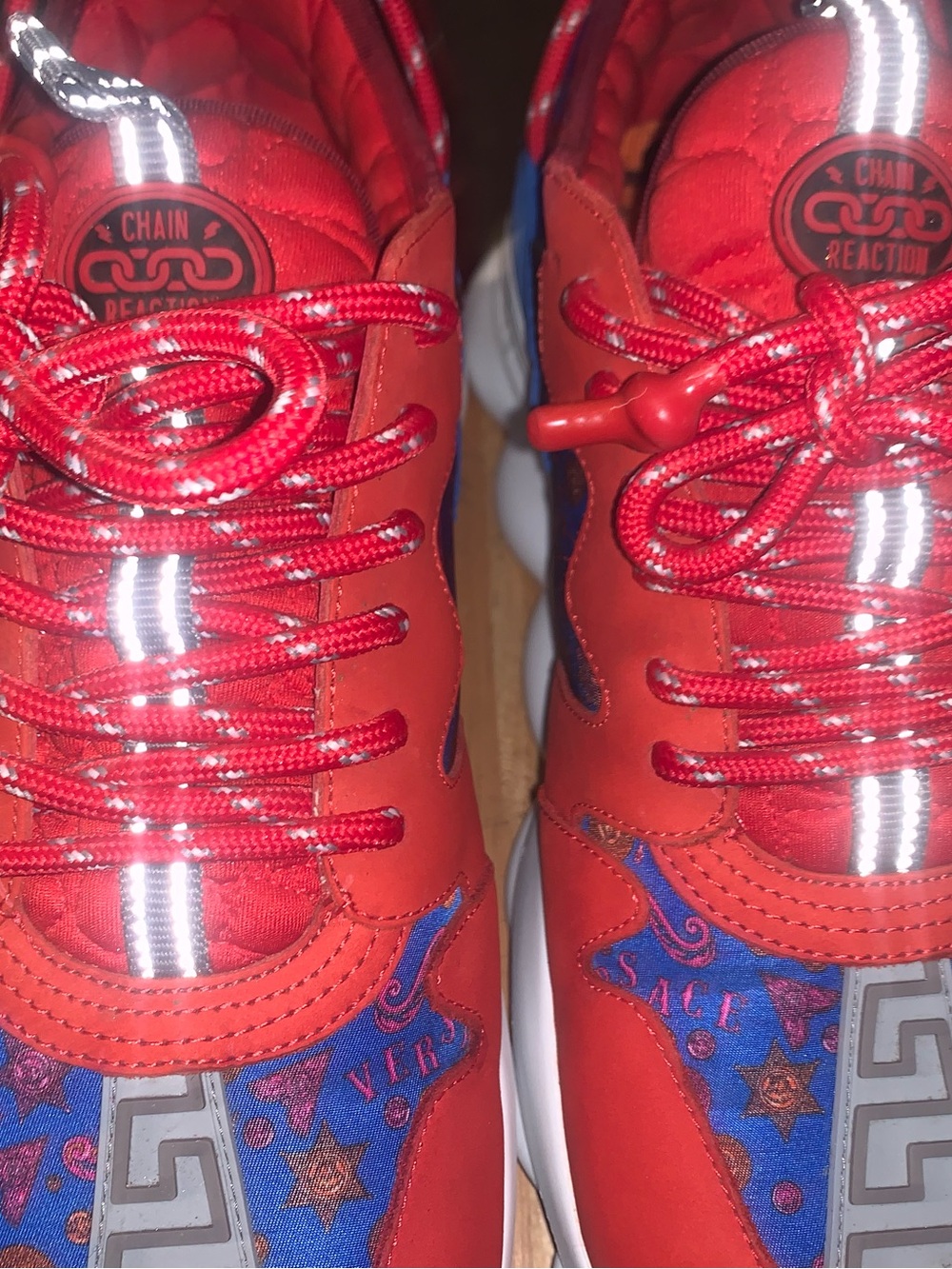 Versace Men’s Red and Blue Chain Reaction - Picture 2 of 5